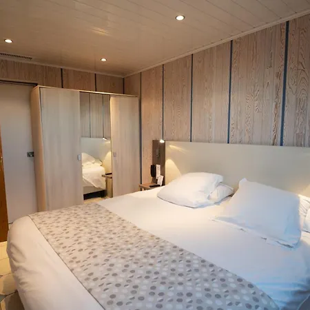 Hotel Western Restaurant Ile De France 4*