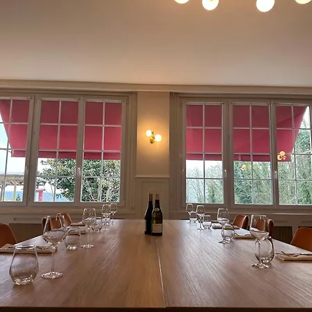 Hotel Western Restaurant Ile De France 4*