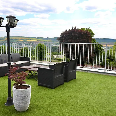 Hotel Western Ile De France 4*