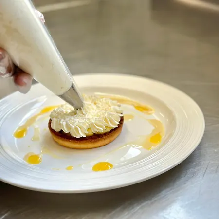 Western Restaurant Ile De France 4*