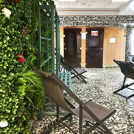 Hotel Western Ile De France