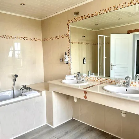 Hotel Western Ile De France