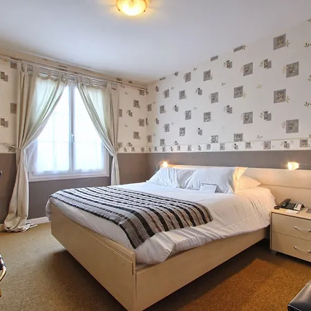 Western Restaurant Ile De France Hotel