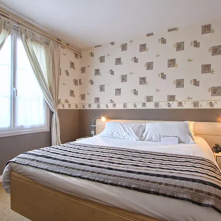 Western Ile De France 4* Château-Thierry