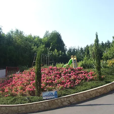 Western Restaurant Ile De France 4*