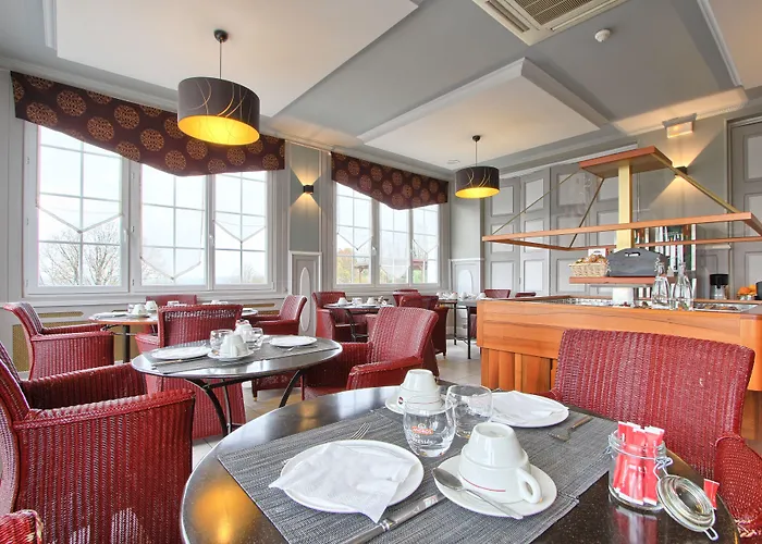 Western Ile De France Hotel 4*